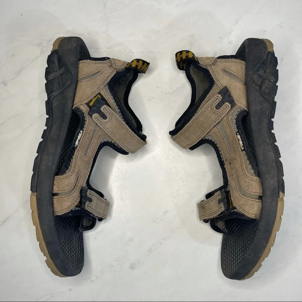 Teva Men’s Tan Spoiler II Trail Hiking Sandals Size 9